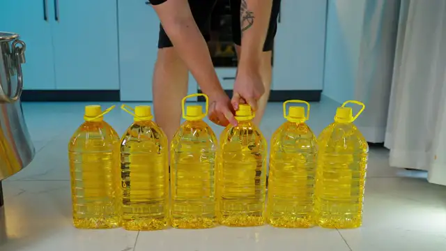 Я СДЕЛАЛ ГИГАНТСКИЙ  Buldak ! ( Лапша Быстрого Приготовления )